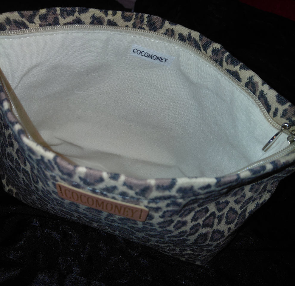 COCOMONEY MAKEUP OR ACCESSORY LEOPARD BAG 10.5L×7H×3W INCHES