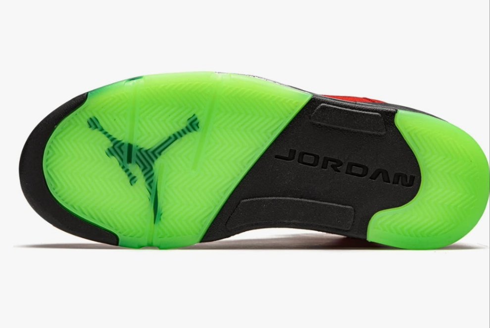 Jordan Mens Air 5 Retro CZ5725 700 What The - Size 11.5