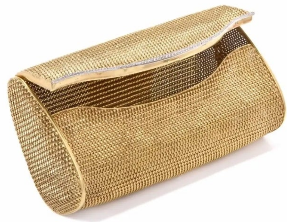 1960s Classic 18 Karat Mesh Gold and Diamond Clutch Handbag