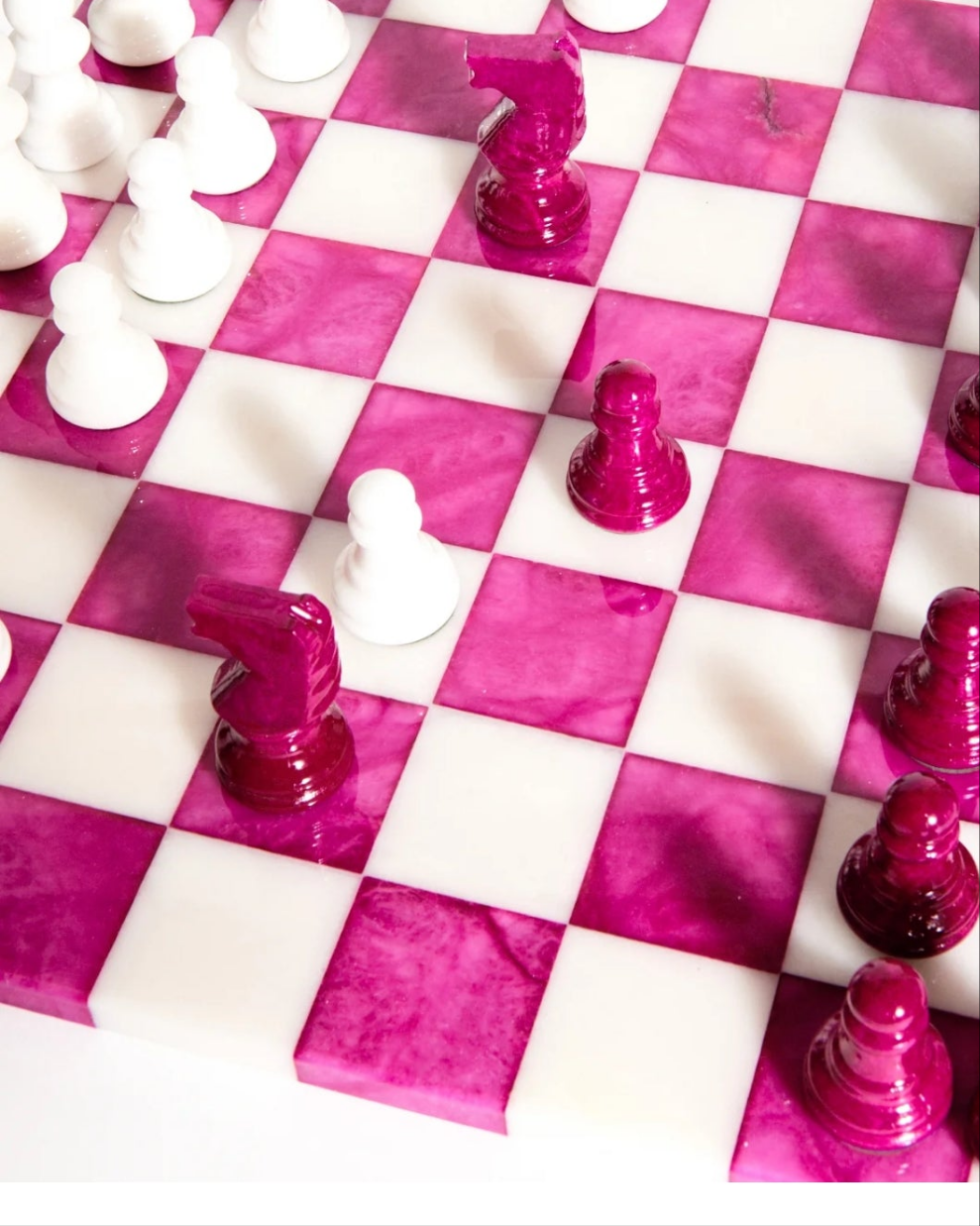 Magenta/White Large Italian Alabaster Chess Set