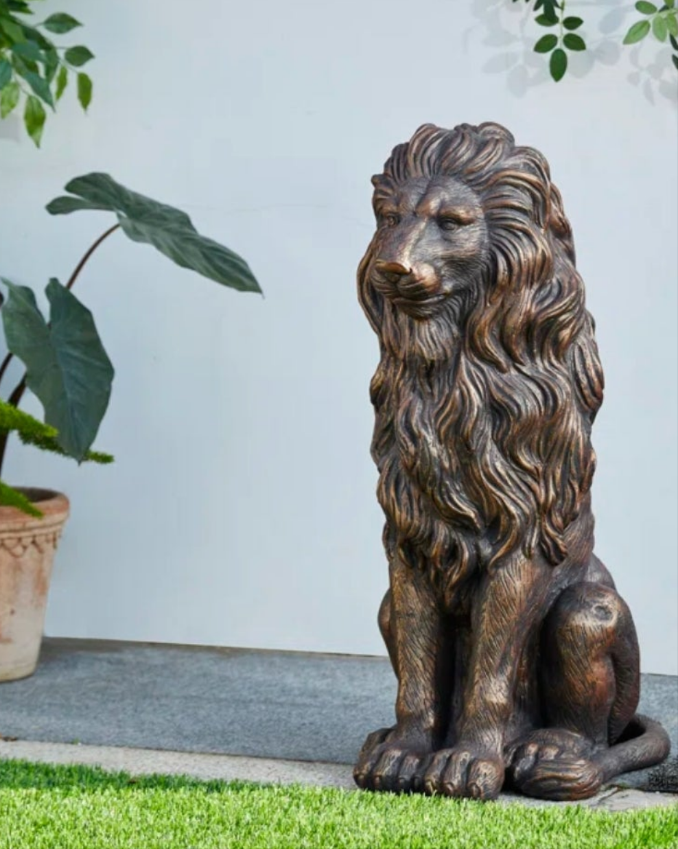Lion Animal Garden Statue Outdoor Garden Walway Entryway Porch Balcony