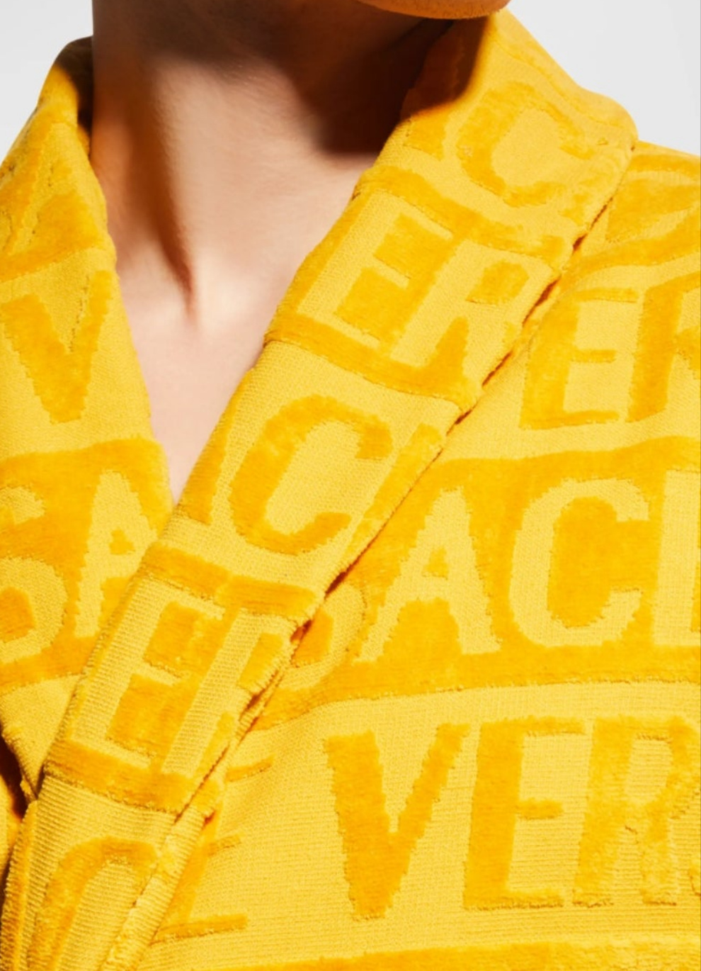 Versace Unisex Barocco Sleeve Robe