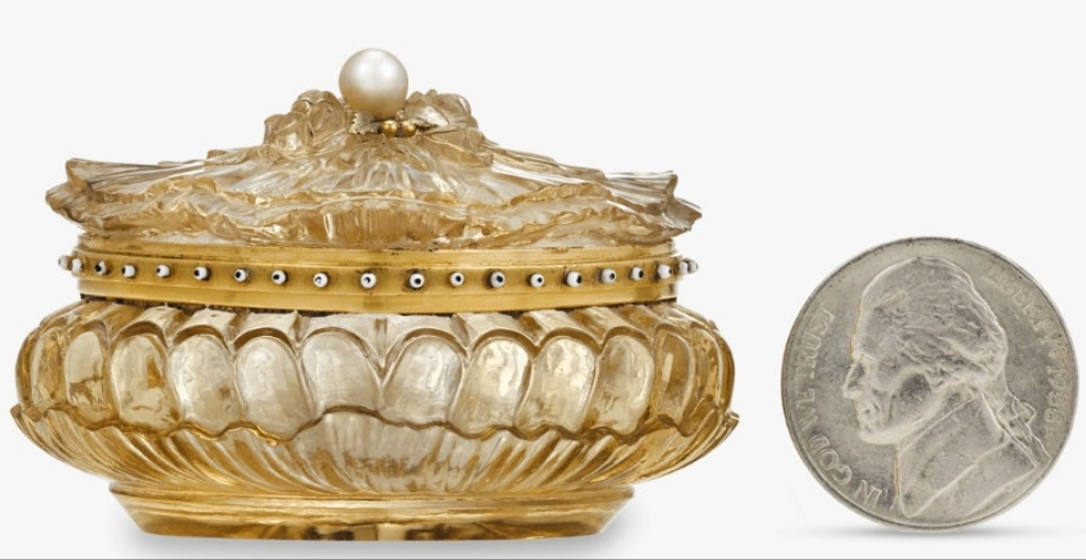 Stunning Carved Citrine Pill Box