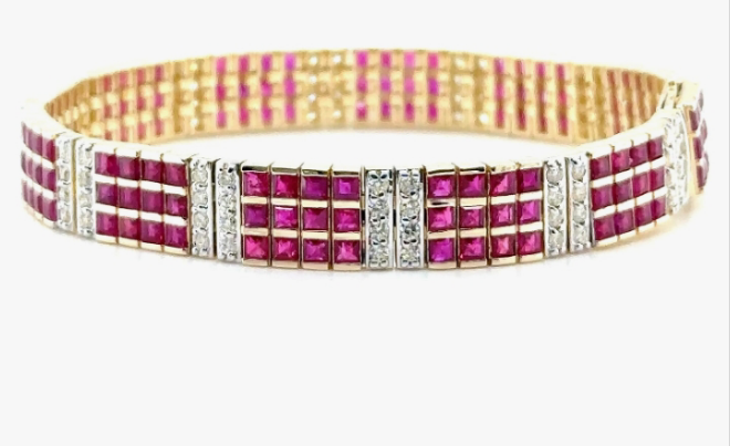 COCOMONEY Gold Ruby and Diamond Tennis Bracelet, 12.18 ct Rubies, 1.92 ct Diamonds, Buckle Closure