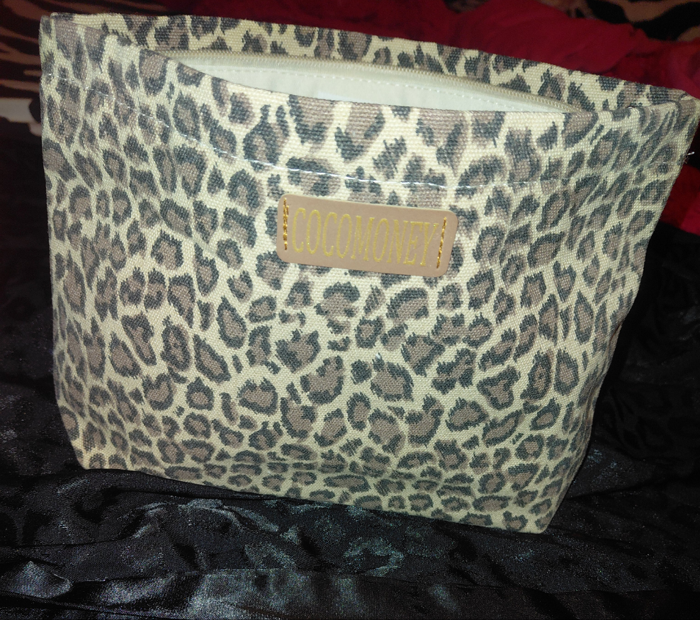 COCOMONEY MAKEUP OR ACCESSORY LEOPARD BAG 10.5L×7H×3W INCHES