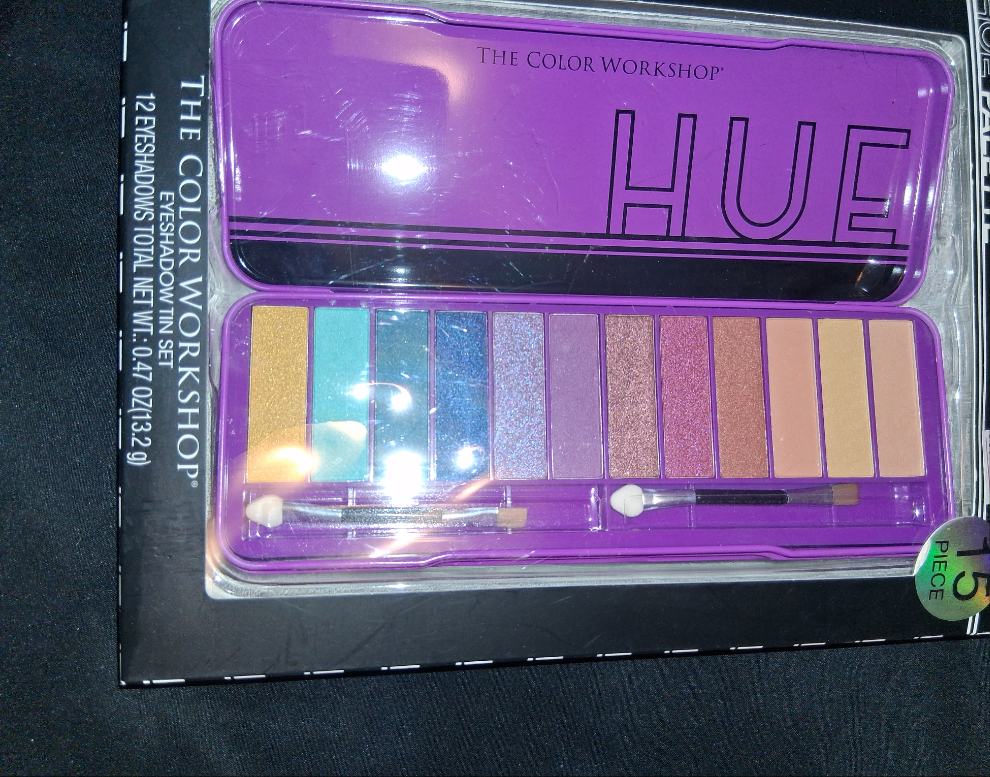 Eyeshadow pallet