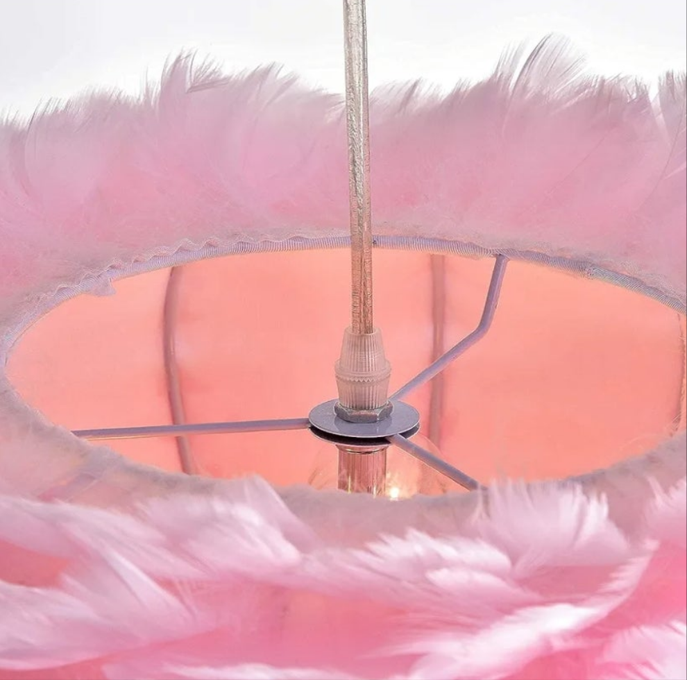 Feather Chandeliers, 3 Lights Modern Romantic Ceiling Haning Lamp, Pink Creative Art Feather Shade Chandelier, for Girls Room, Bedroom, Living Room, Dining Room, 17.7 inch