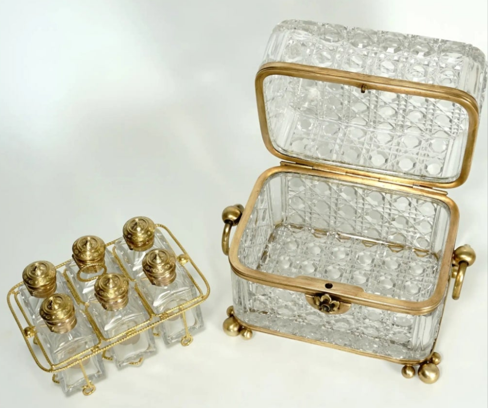 Cut Crystal Perfume Box, Casket