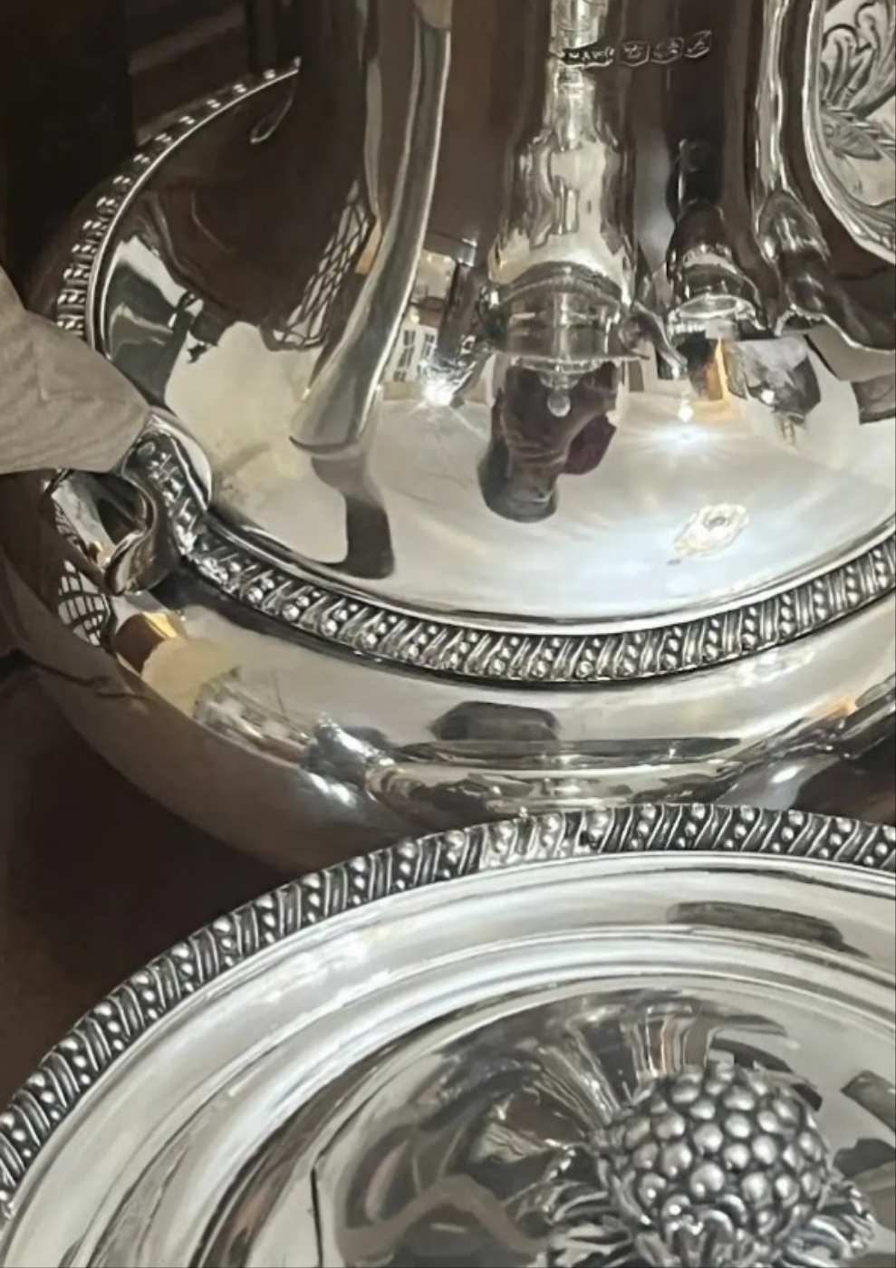Important English Sterlilng Silver tea and coffee set by Mappin & Webb
