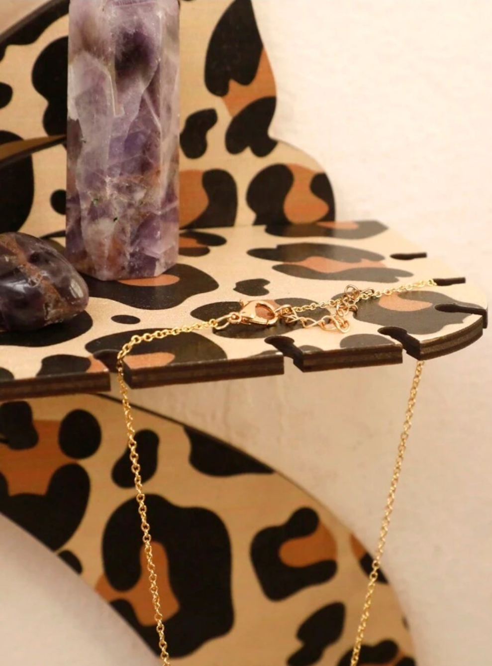 2pc Leopard Bow Wall Shelf – Wooden Crystal Display Stand With Hooks, Decorative Hanging Jewelry Holder For Bedroom, Living Room, Or Vanity, Leopard Print Design,Home Decor ,Room Decor,Wall Decor