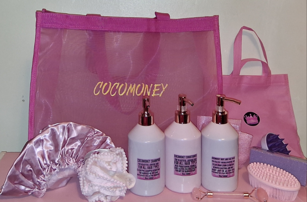 COCOMONEY LUXURY PINK BATH SET SHAMPOO CONDITIONER FACE AND BODY WASH PINK WITH FREE BAG 16oz AND GIFTS packaging may vary