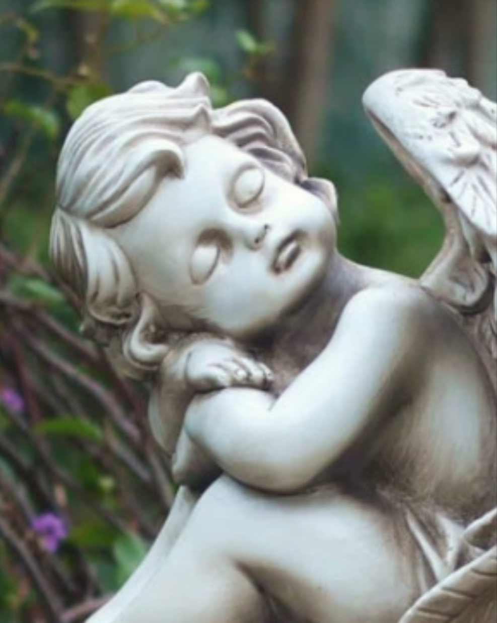 Angels & Cherubs Weather Resistant Polyresin Garden Statue (Set of 2)