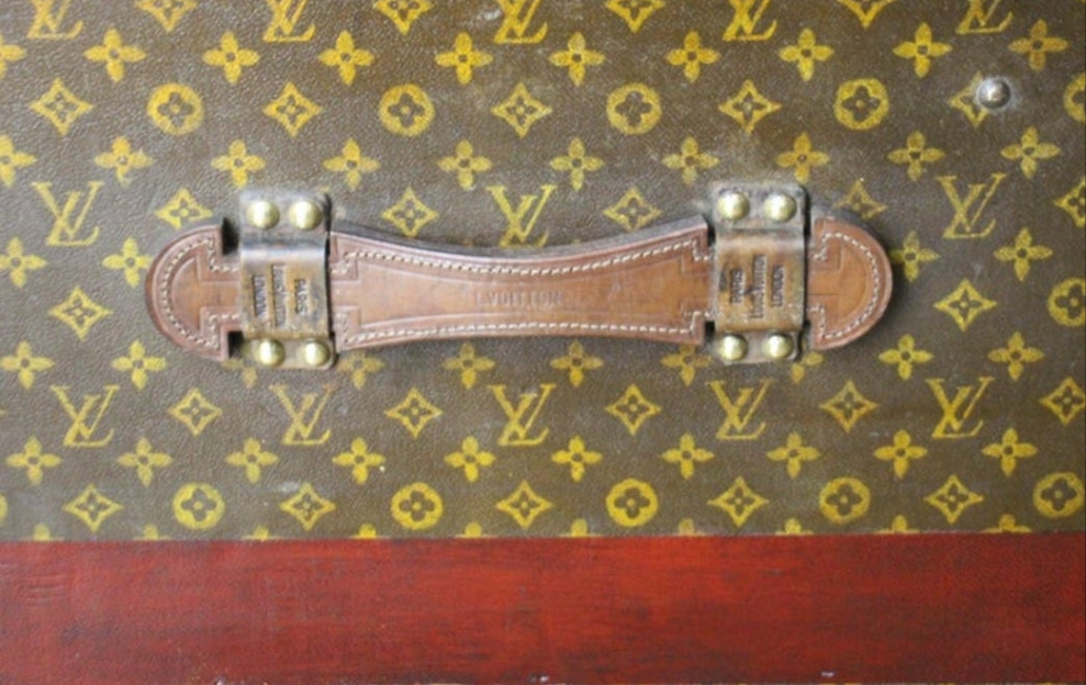 1920's Louis Vuitton Trunk in Monogram, Louis Vuitton Steamer Trunk 110 cm