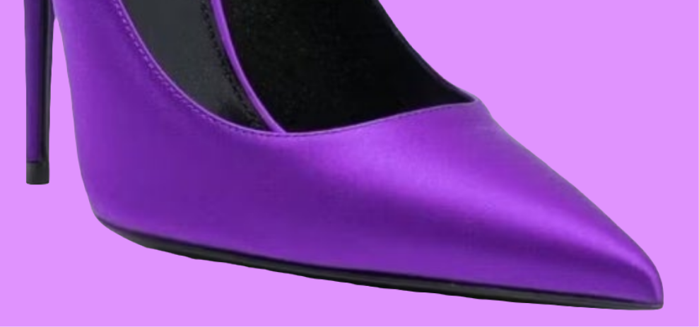 Saint Laurent Marylin pump. Purple