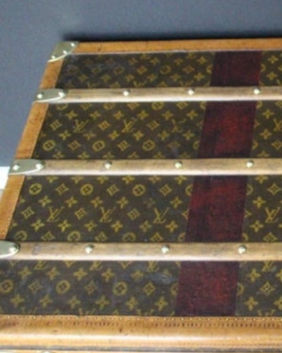 1920's Louis Vuitton Trunk in Monogram, Louis Vuitton Steamer Trunk 110 cm