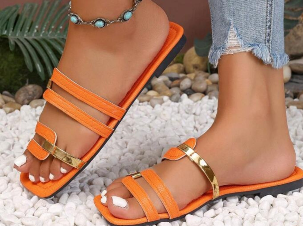 Slip-On Square Toe Flat Anti-Slip Wear-Resistant Gold Stripe Hollow Open Toe Purple Slippers, Match With Dresses, Leggings, Casual Pants, Shorts, Mini Skirts, Slip-On Sandals For Women, Spring, Summer, Autumn,