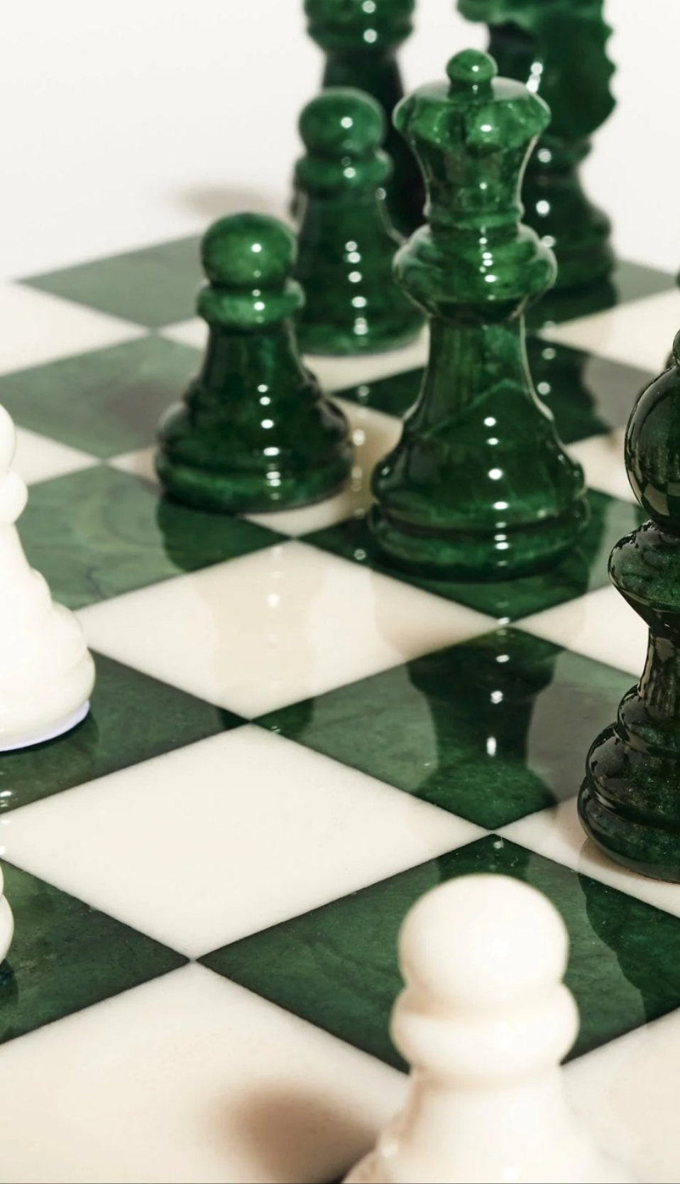 Magenta/White Large Italian Alabaster Chess Set