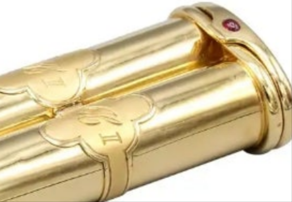 18k Gold Sonia A. Ruby and 18 Karat Yellow Gold Cigar Case Box. cabochon ruby.
