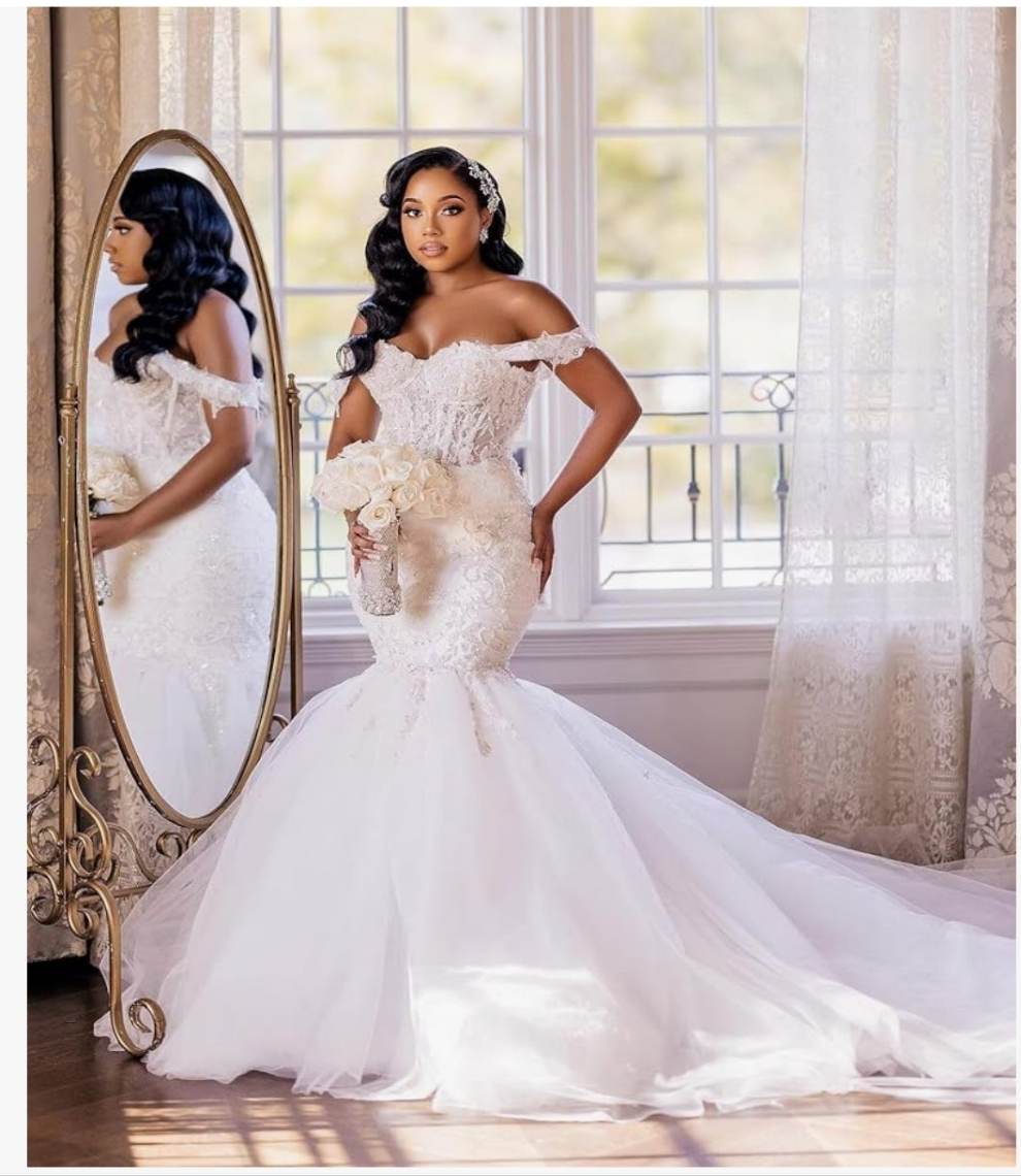Tulle Mermaid Wedding Dresses for Bride Off Shoulder Lace up Beading Bridal Gowns