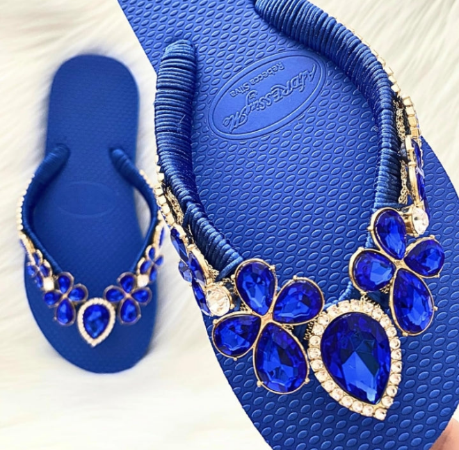 Glam Rhinestones Flip Flops For Women