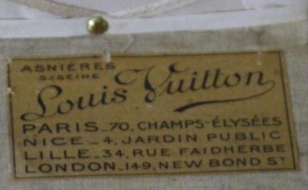 1920's Louis Vuitton Trunk in Monogram, Louis Vuitton Steamer Trunk 110 cm