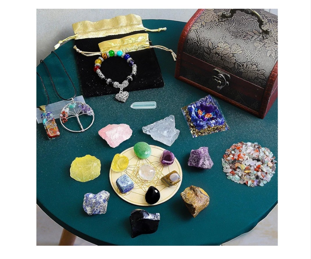 Crystals and Healing Stones,26 Pcs Healing Crystal Set for Meditation,7 Raw Chakra Stones Crystals Kit Pyramid Reiki Real Crystal Stones with Wooden Box,Gifts for Crystal Beginners