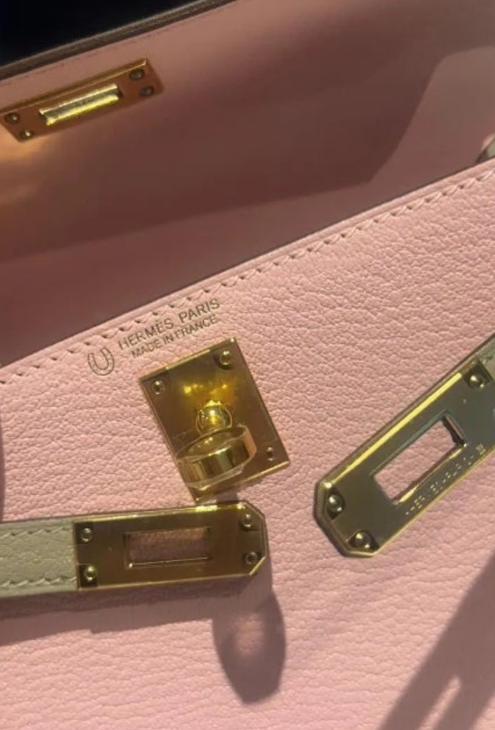 Hermès Rose Sakura & Gris Tourterelle Mini Kelly Sellier Mini 20 HSS Chevre GHW