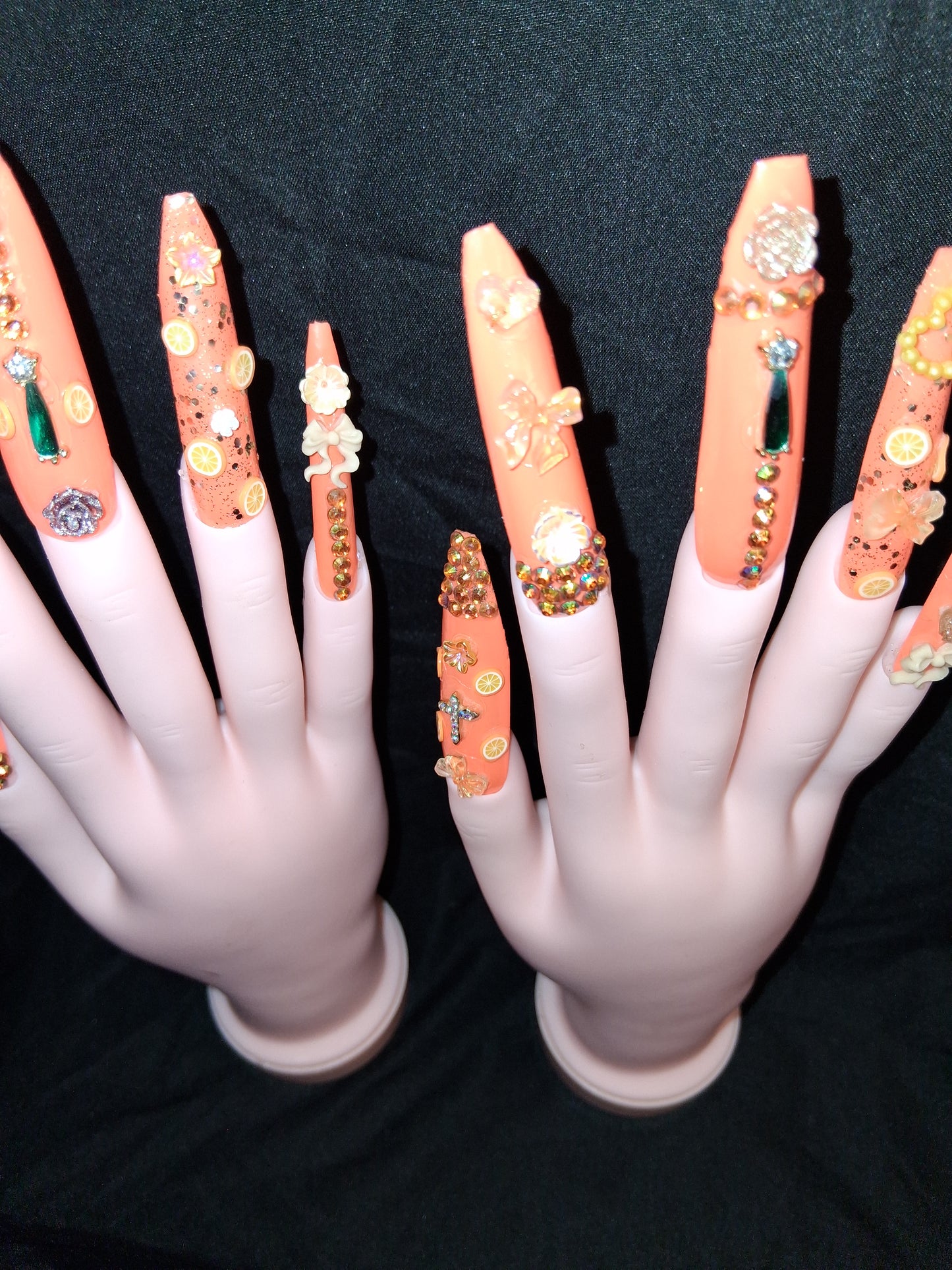 COCOMONEY NAILS CUSTOM 1 OF 1 GLUE ON PRESS ON COMES WITH FREE GIFTS #o60