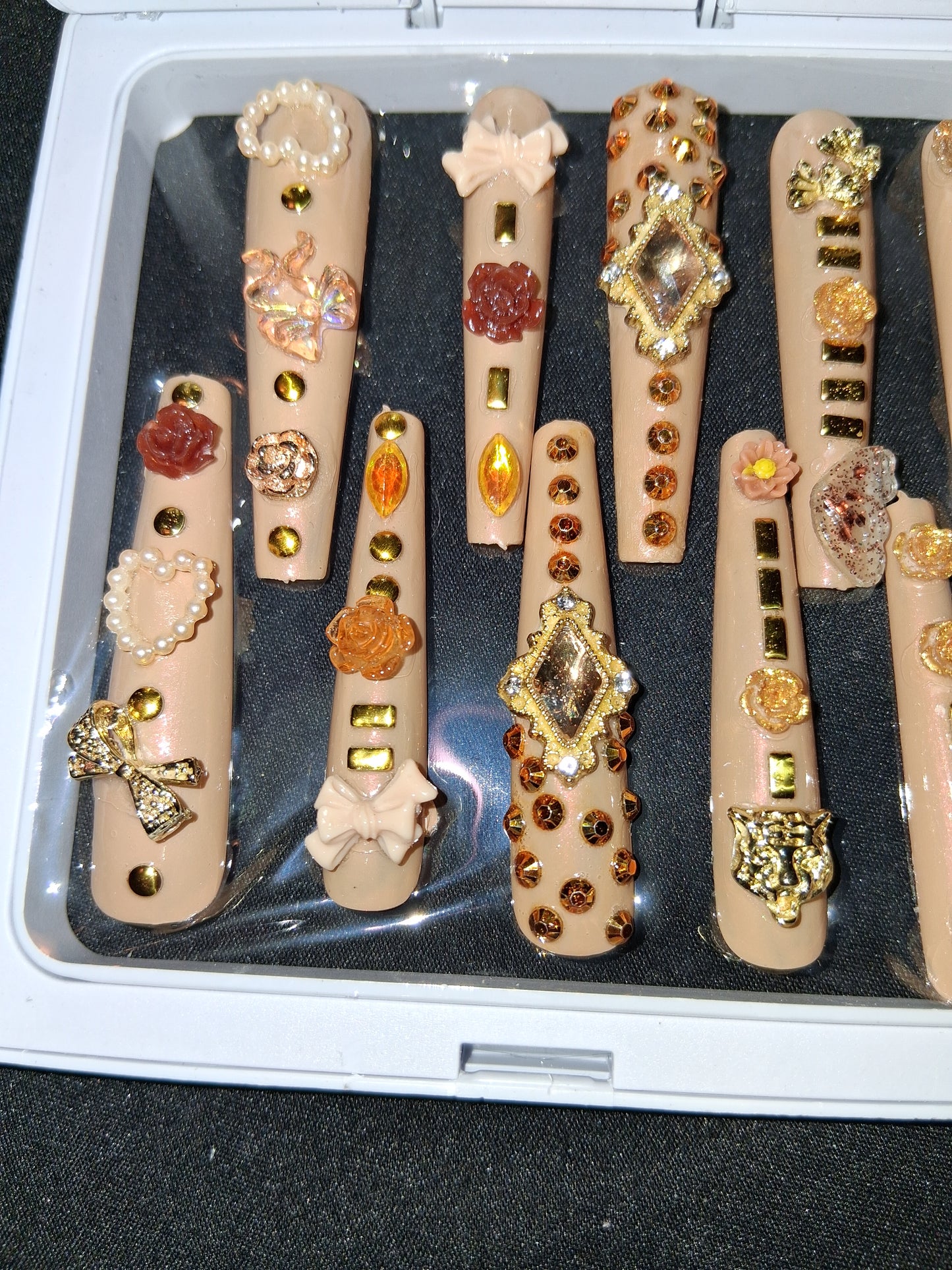 COCOMONEY NAILS CUSTOM 1 OF 1 GLUE ON PRESS ON COMES WITH FREE GIFTS #p5