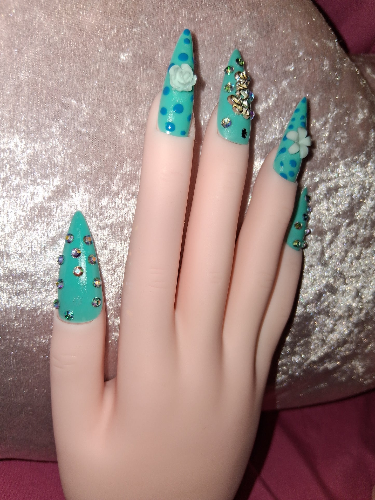 COCOMONEY NAILS CUSTOM 1 OF 1 GLUE ON PRESS ON COMES WITH FREE GIFTS #b64