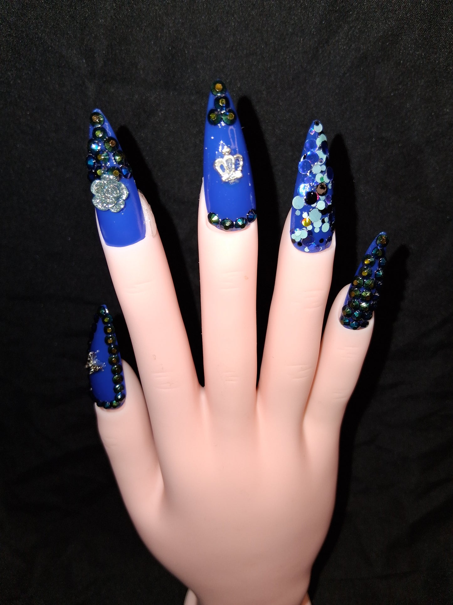 COCOMONEY NAILS CUSTOM 1 OF 1 GLUE ON PRESS ON COMES WITH FREE GIFTS #o65