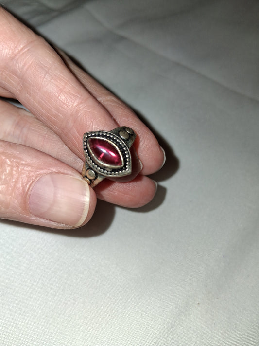 Red silver ring size 8