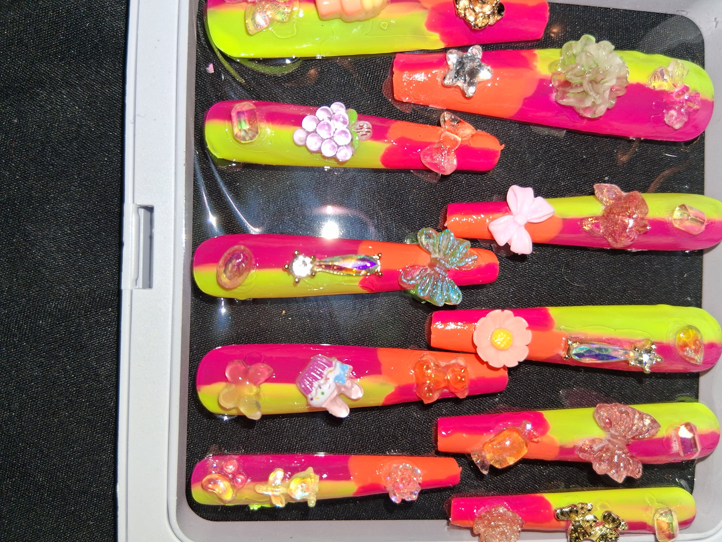 COCOMONEY NAILS CUSTOM 1 OF 1 GLUE ON PRESS ON COMES WITH FREE GIFTS #