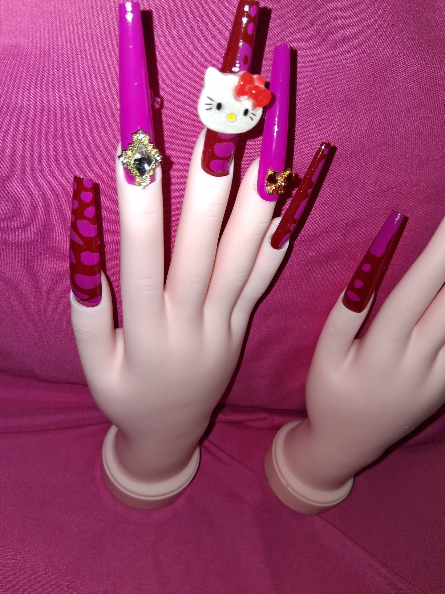 COCOMONEY NAILS CUSTOM 1 OF 1 GLUE ON PRESS ON COMES WITH FREE GIFTS #o15