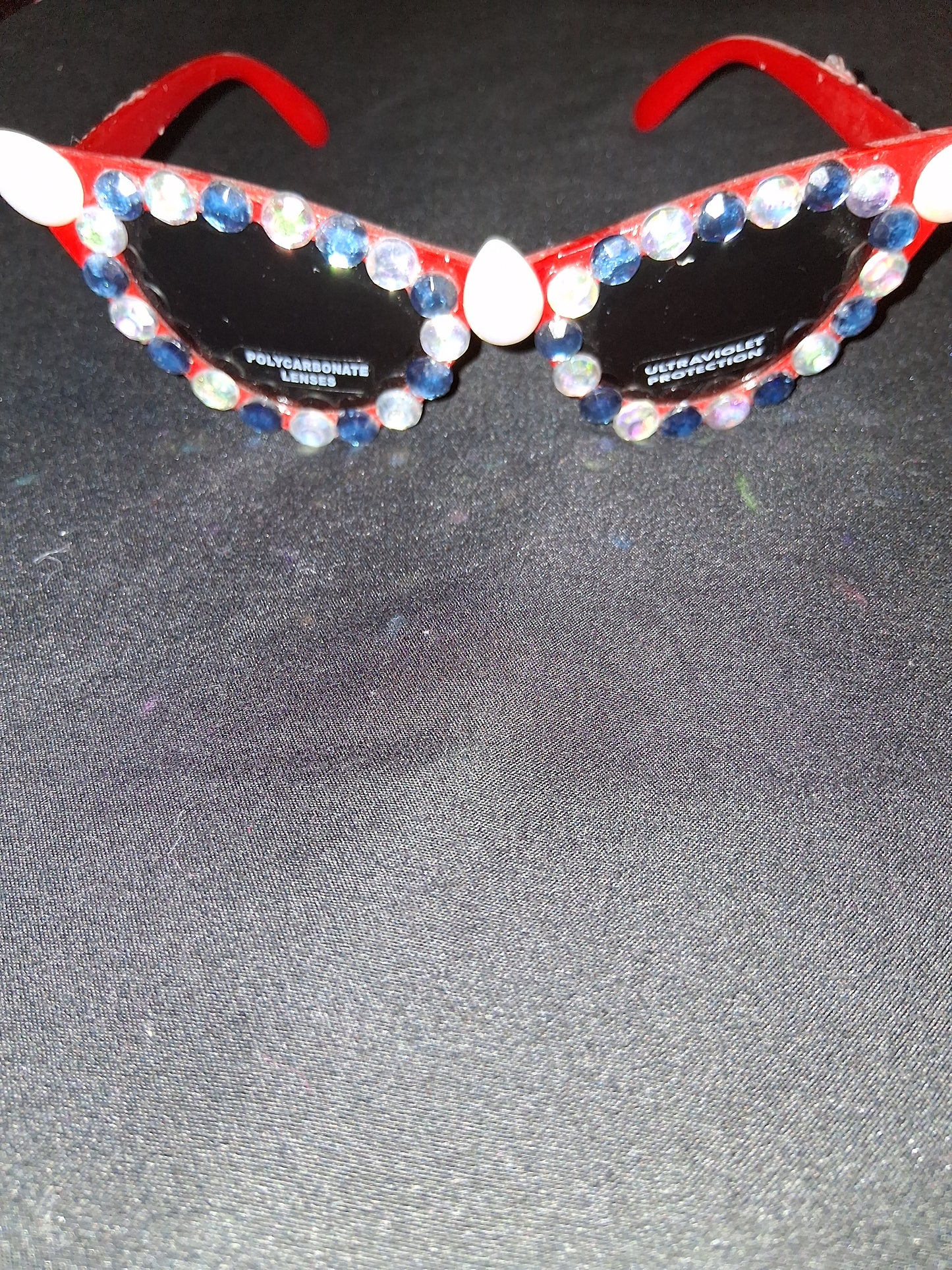 COCOMONEY GLASSES 1 OF A KIND CUSTOM SUN GLASSES PLASTIC πΆ comes with free gifts π