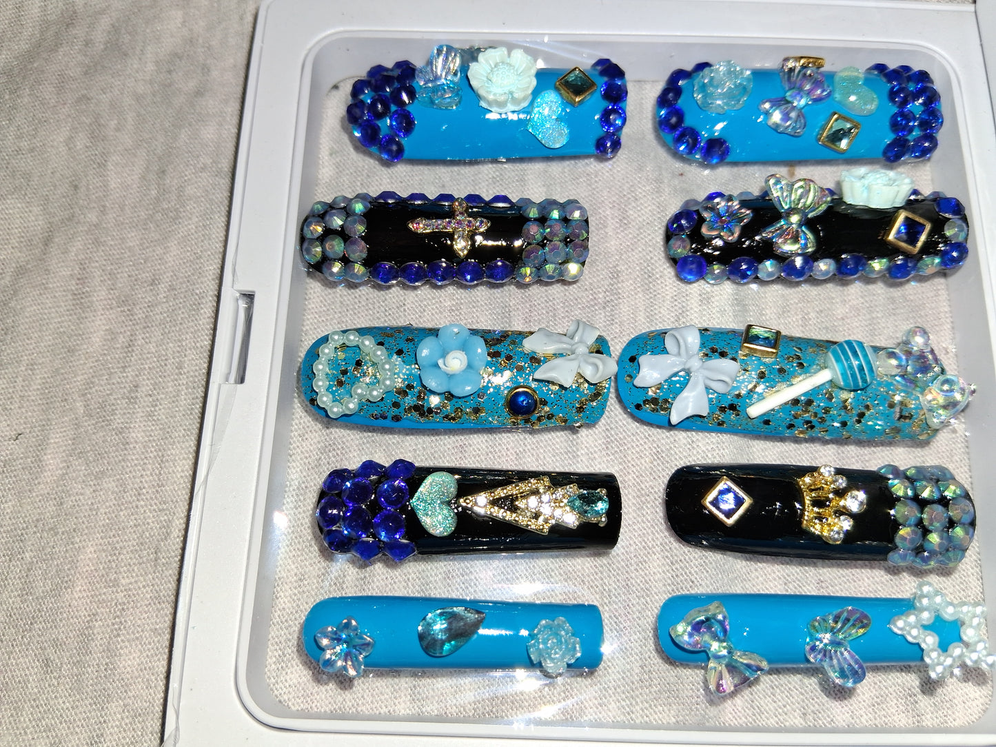COCOMONEY NAILS CUSTOM 1 OF 1 GLUE ON PRESS ON COMES WITH FREE GIFTS #p13
