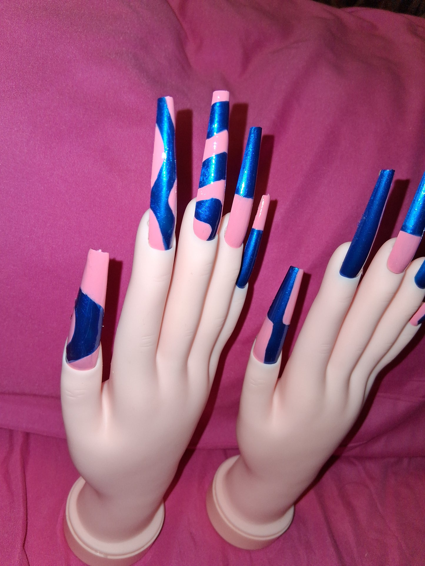 COCOMONEY NAILS CUSTOM 1 OF 1 GLUE ON PRESS ON COMES WITH FREE GIFTS #o75