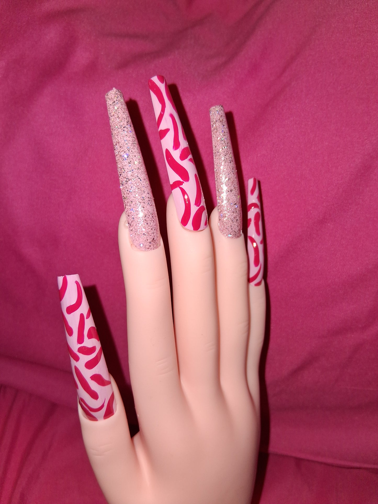 COCOMONEY NAILS CUSTOM 1 OF 1 GLUE ON PRESS ON COMES WITH FREE GIFTS #o97