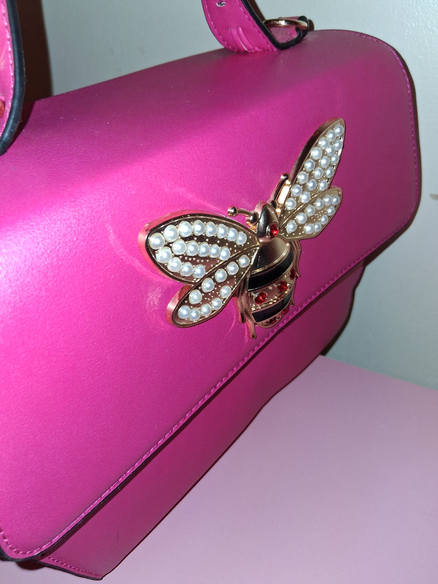 COCOMONEY HANDBAG ONLY 1 PINK MAGNETIC CLOSURE WITH STRAP 11IN BY 8IN BY 4IN pu