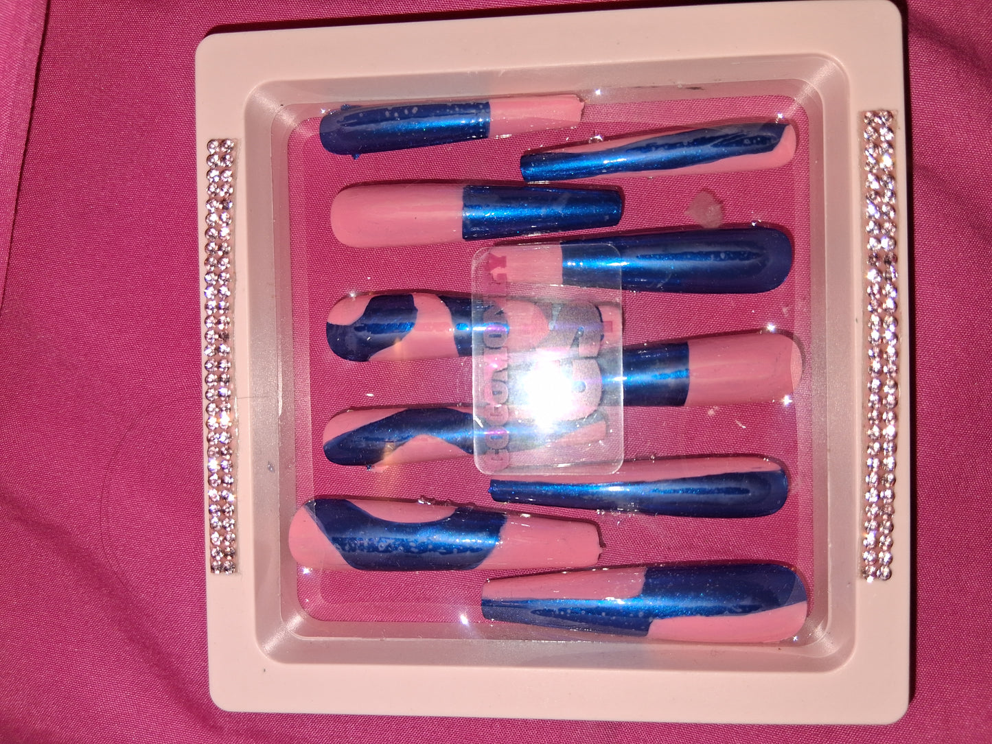 COCOMONEY NAILS CUSTOM 1 OF 1 GLUE ON PRESS ON COMES WITH FREE GIFTS #o75