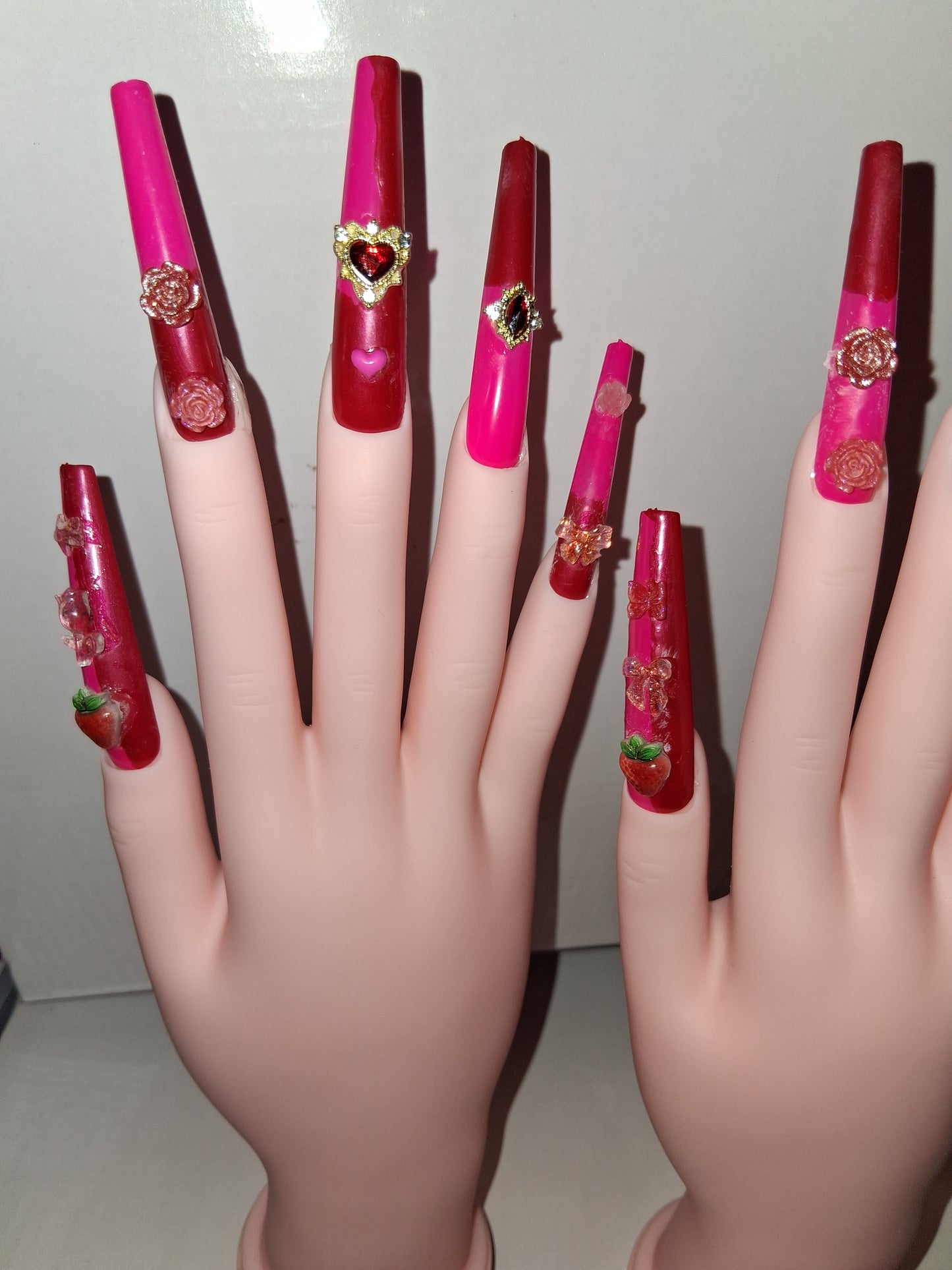 COCOMONEY NAILS CUSTOM 1 OF 1 GLUE ON PRESS ON COMES WITH FREE GIFTS #p72