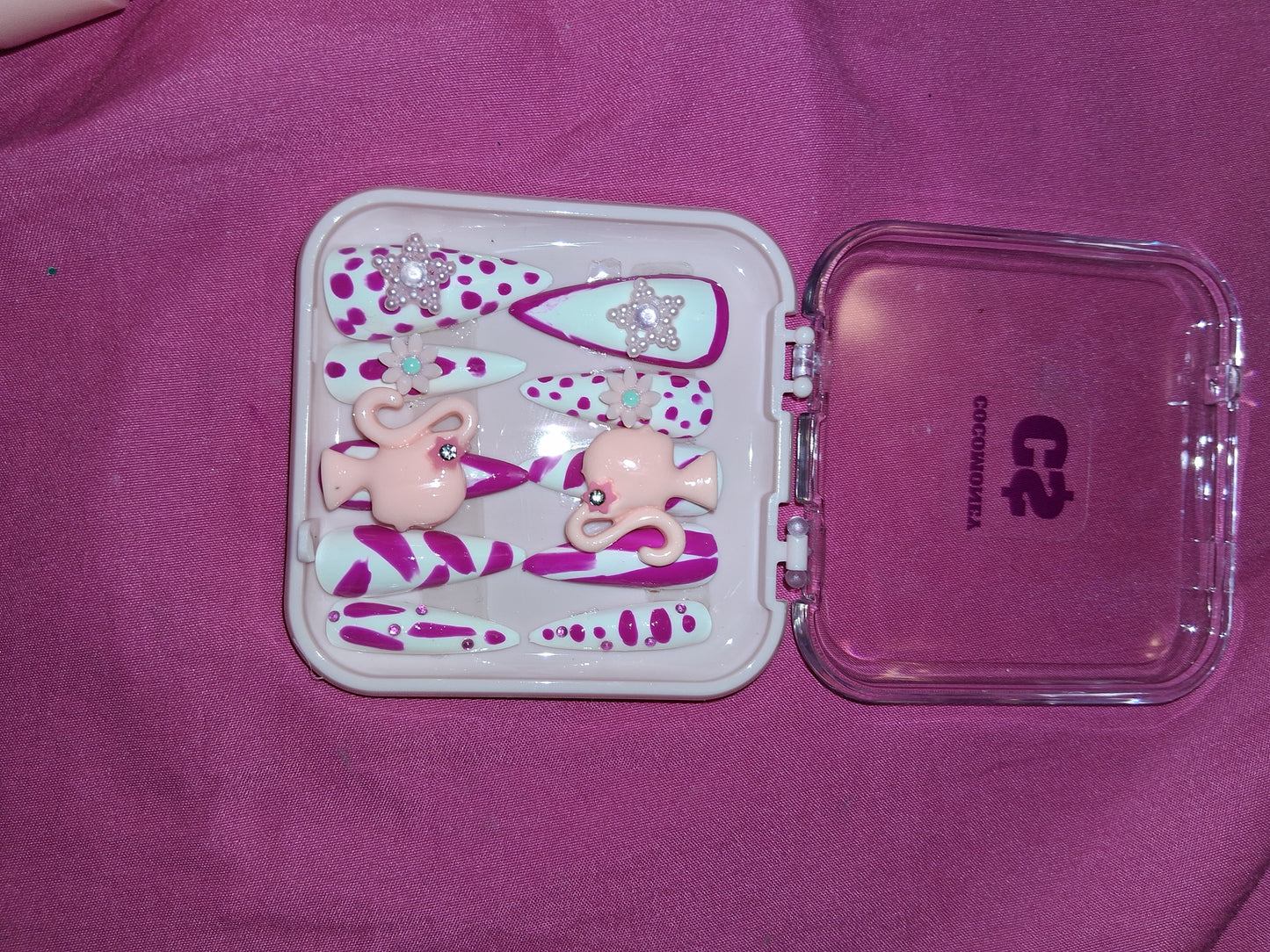 COCOMONEY NAILS CUSTOM 1 OF 1 GLUE ON PRESS ON COMES WITH FREE GIFTS #b97