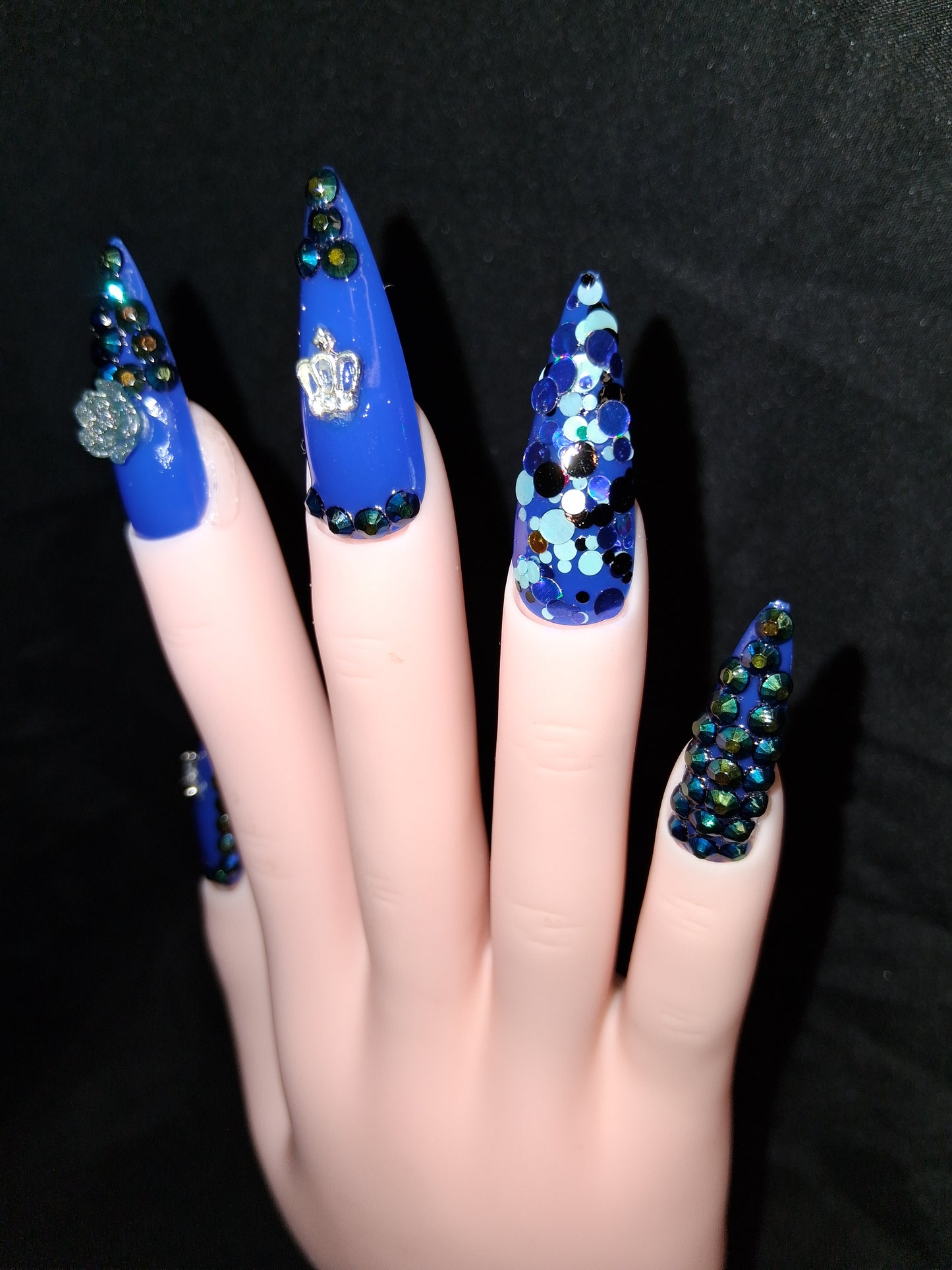 COCOMONEY NAILS CUSTOM 1 OF 1 GLUE ON PRESS ON COMES WITH FREE GIFTS #o65