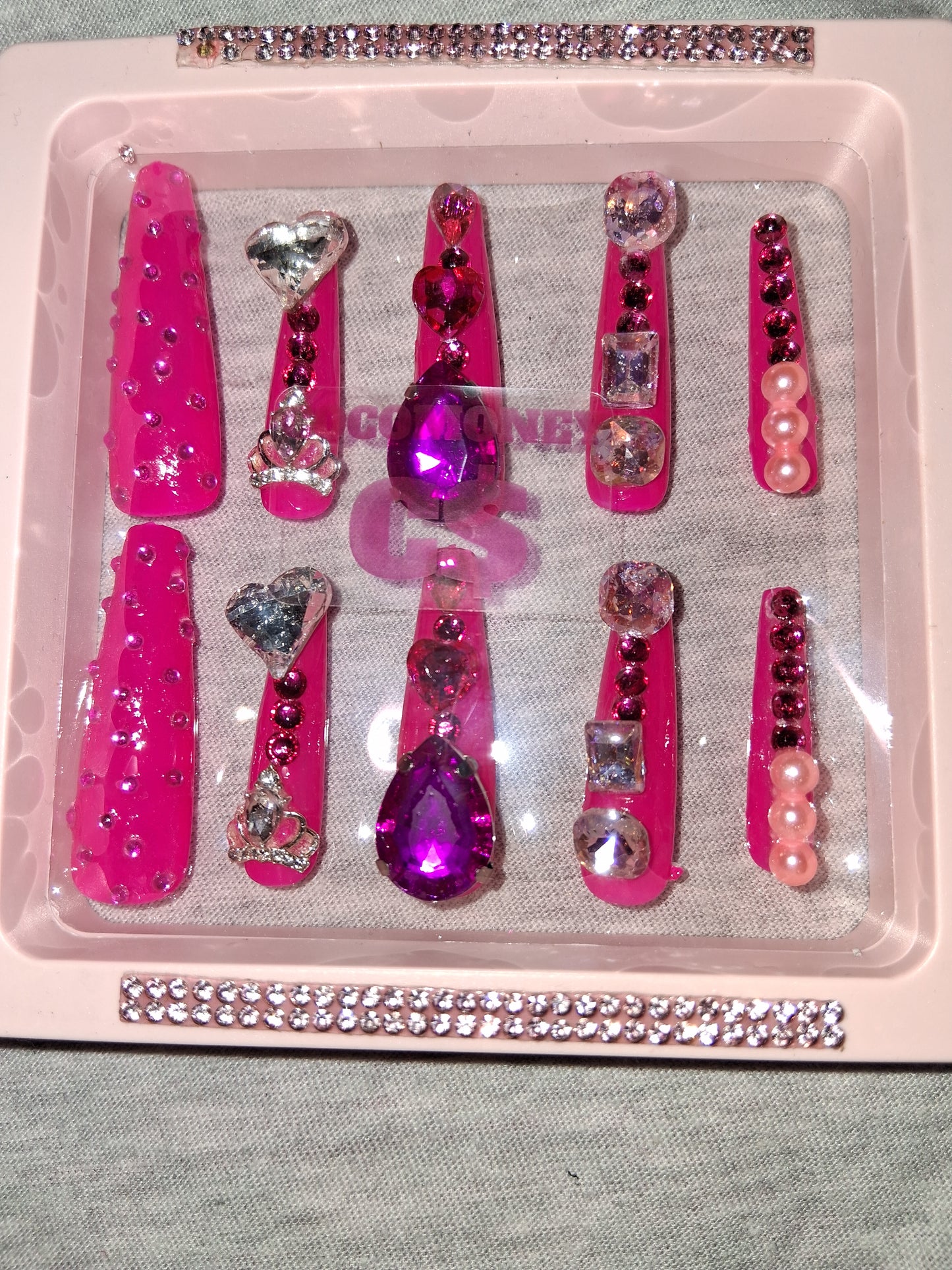 COCOMONEY NAILS CUSTOM 1 OF 1 GLUE ON PRESS ON COMES WITH FREE GIFTS #p70