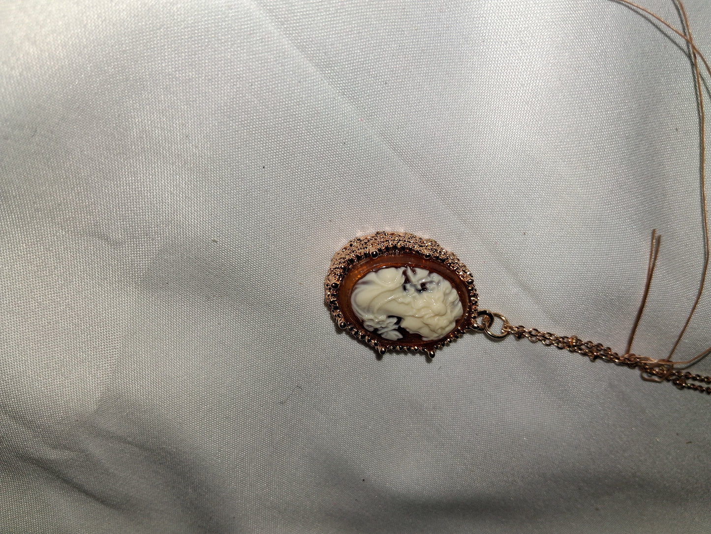 COCOMONEY NECKLACE 18IN CUSTOM JEWELRY only 1