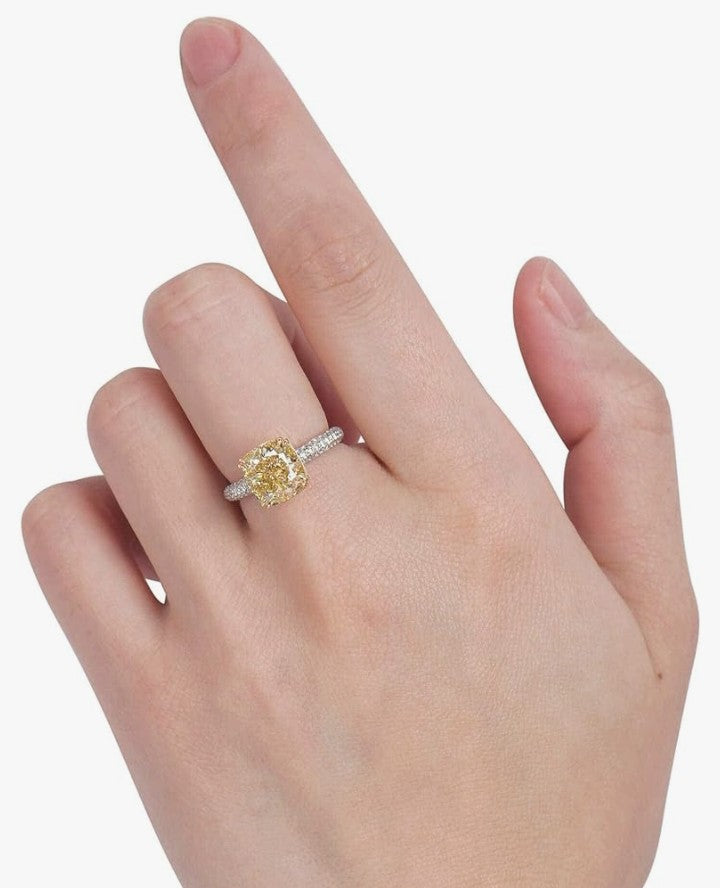 COCOMONEY GIA Certified 4.02 Carat Cushion Fancy Light Yellow Color Diamond Set In 18k White & Yellow Gold Ring (FANCY LIGHT YELLOW-SI1) Adjustable and Resizable
