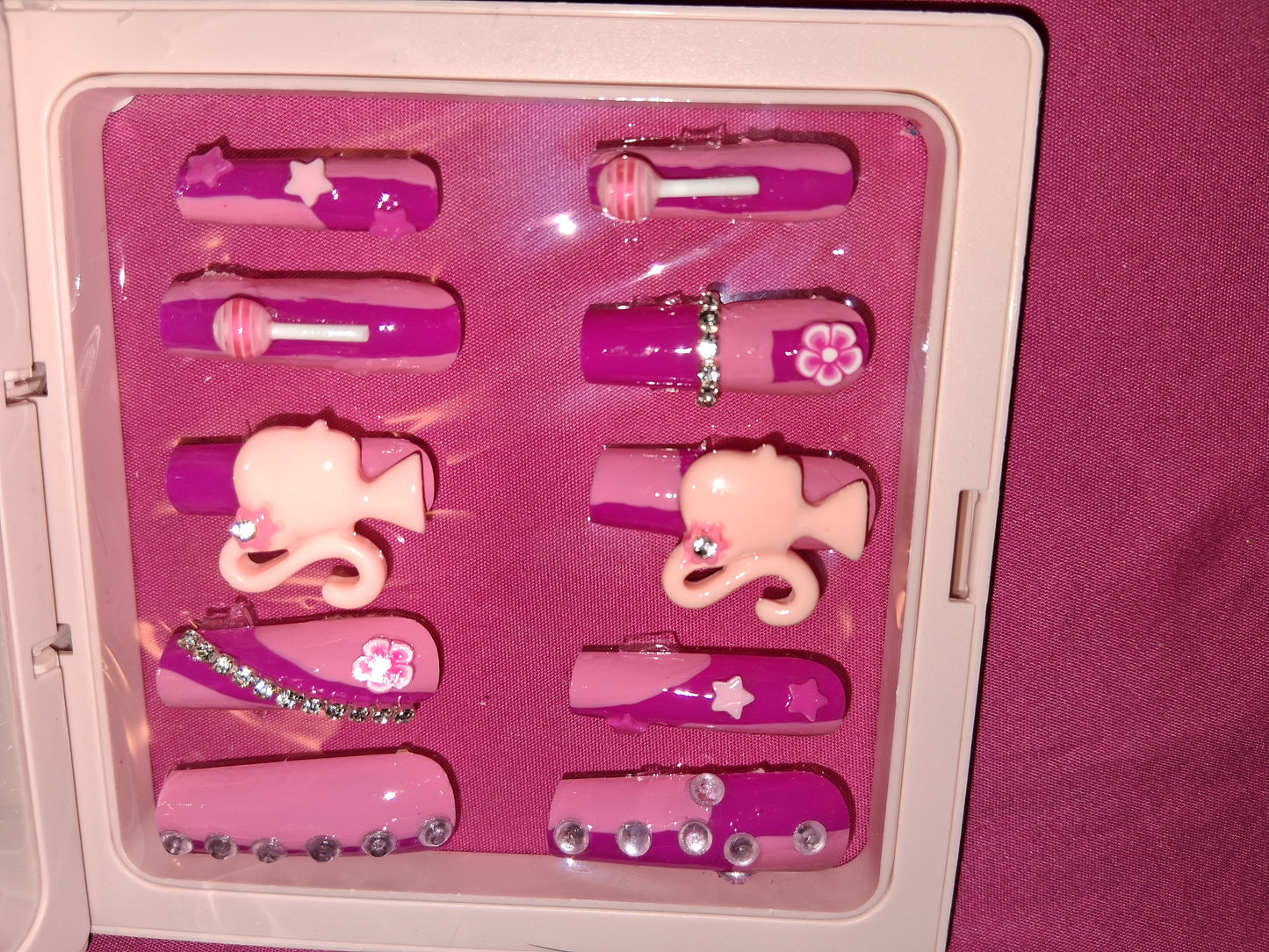 COCOMONEY NAILS CUSTOM 1 OF 1 GLUE ON PRESS ON COMES WITH FREE GIFTS #p31