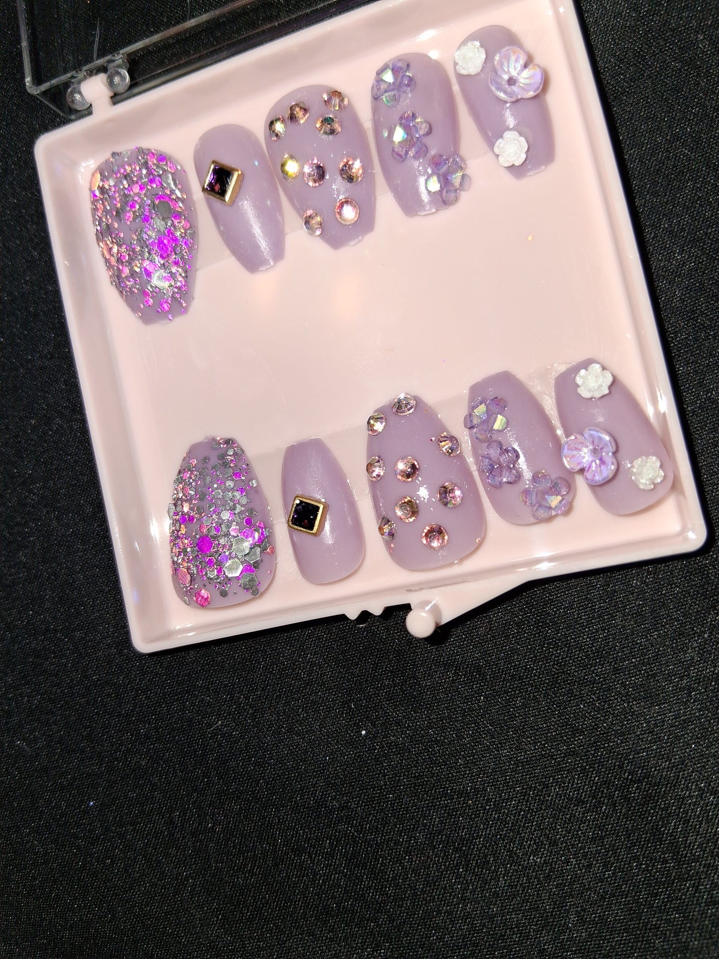 COCOMONEY NAILS CUSTOM 1 OF A KIND PIECES ACRYLIC COMES WITH FREE GIFTS
