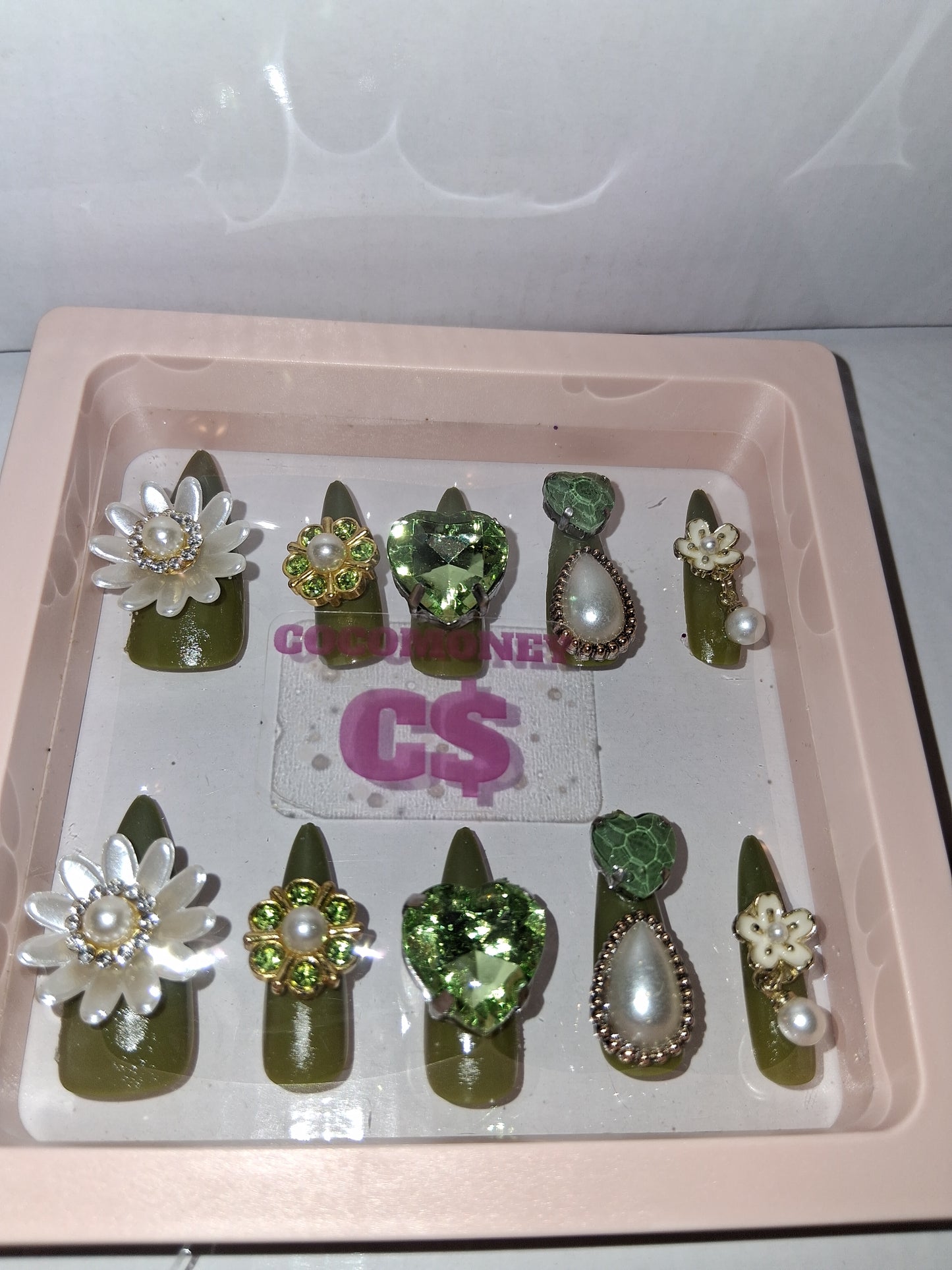 COCOMONEY NAILS CUSTOM 1 OF 1 GLUE ON PRESS ON COMES WITH FREE GIFTS #o61
