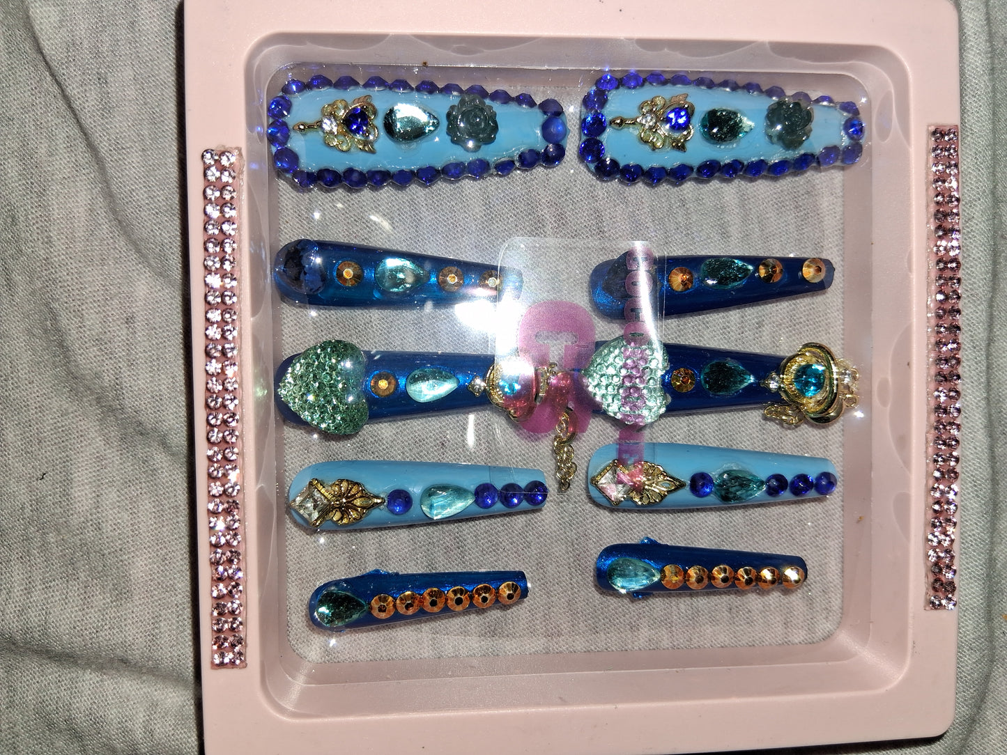 COCOMONEY NAILS CUSTOM 1 OF 1 GLUE ON PRESS ON COMES WITH FREE GIFTS #p2